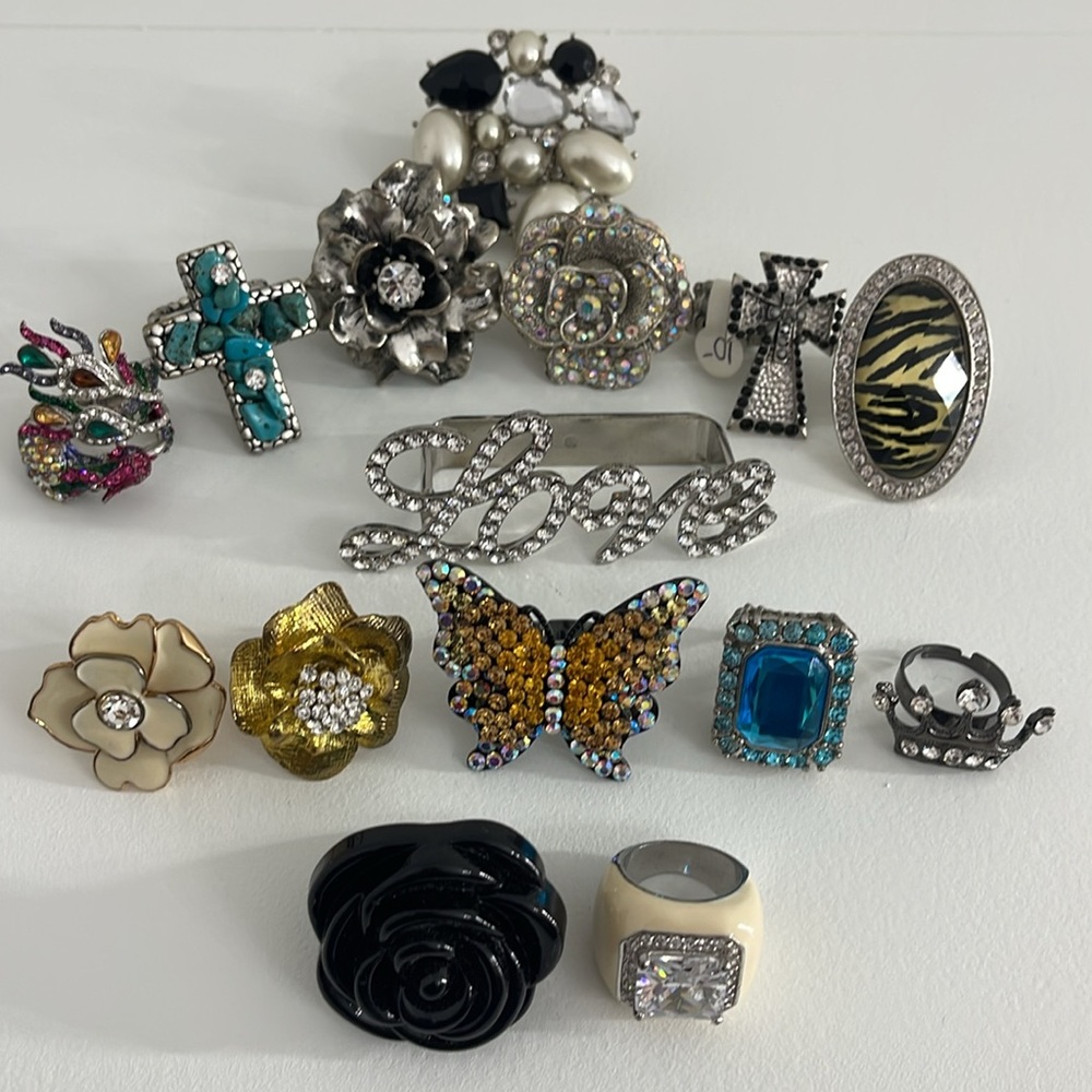 Costume Ring Jewelry Lot 15 rings